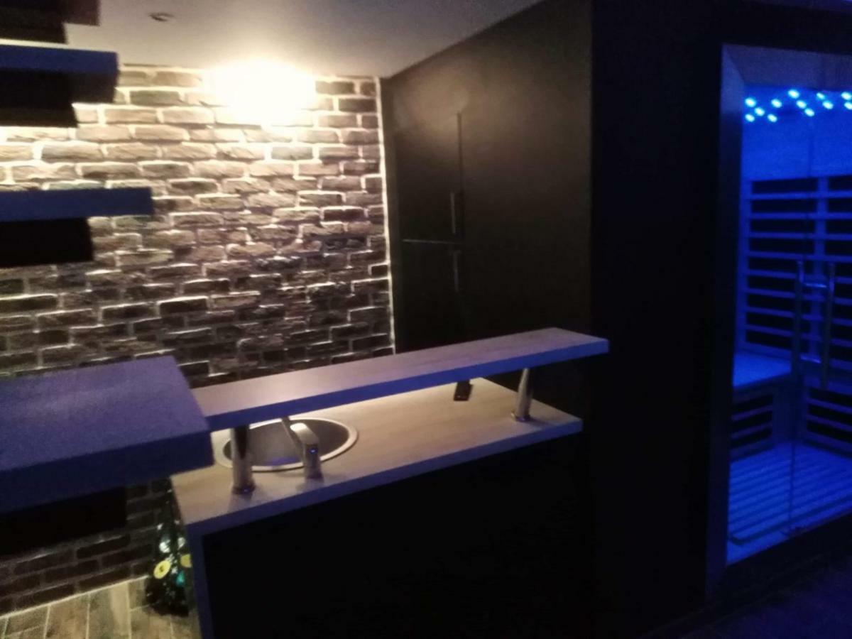 Magnifique Loft Avec Jacuzzi Et Sauna Privatif Ferriere-la-Grande Eksteriør billede